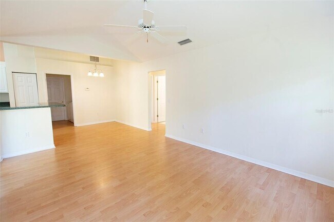 Building Photo - 5207 SW 79 Terrace