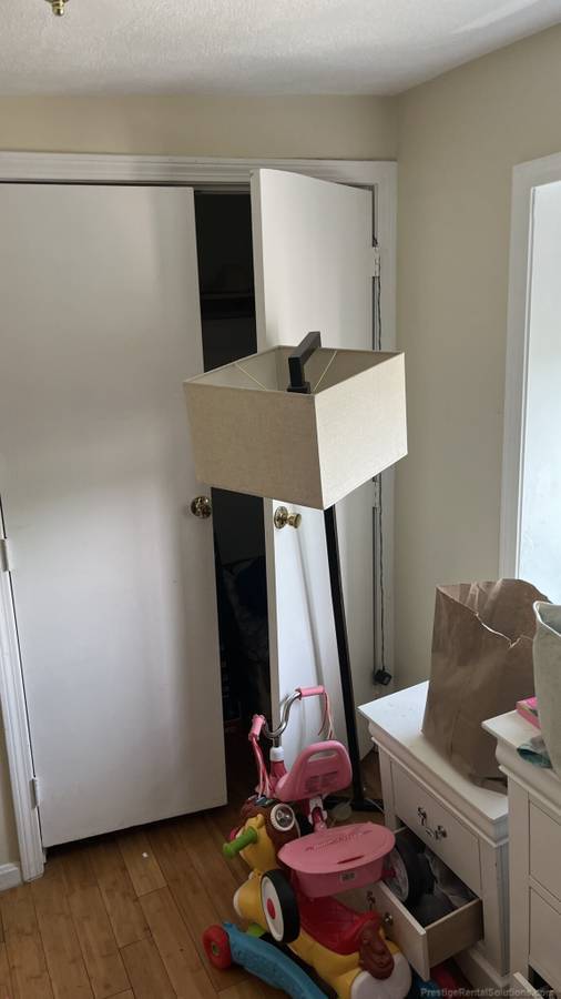 Building Photo - 87 Broad St