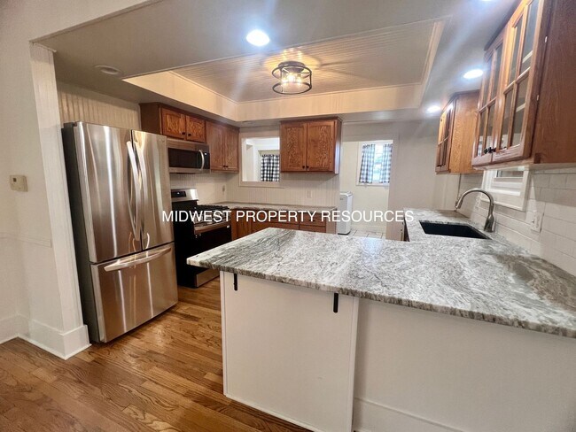 Building Photo - Amazing 4 Bedroom Home!