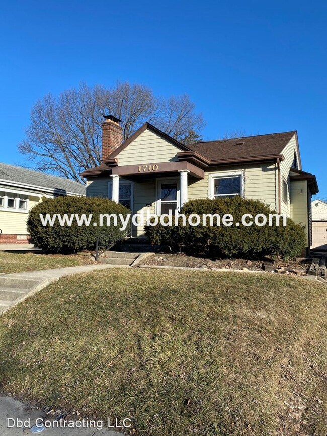 Primary Photo - 3 br, 1 bath House - 1710 W Spring St