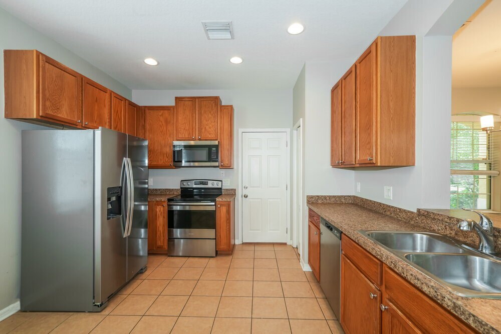 Building Photo - 8226 Summer Wood Ln