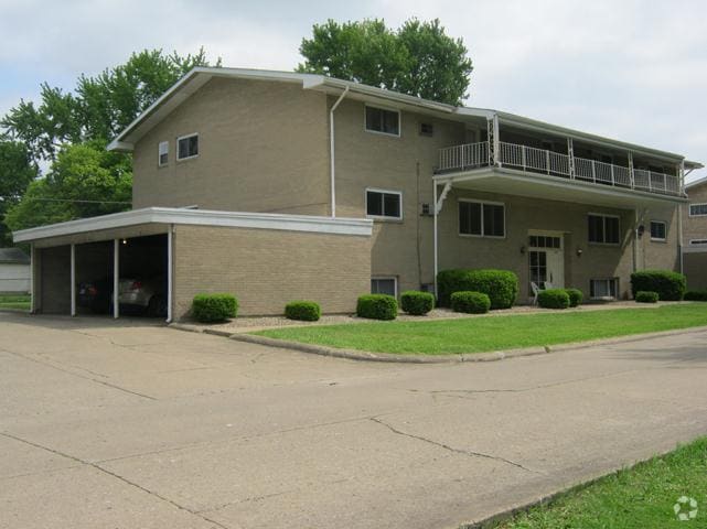 Building Photo - The Arlington Apartments