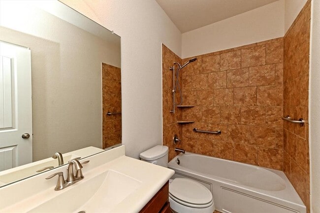 Building Photo - 265 Shale Cir