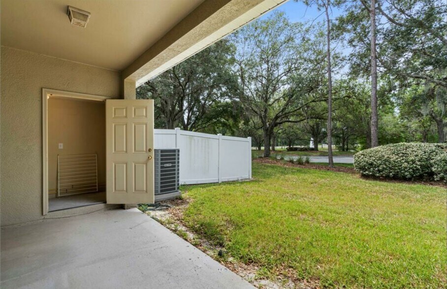 Building Photo - 3310 Broken Bow Dr