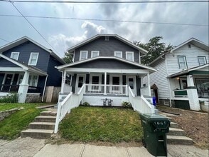 Building Photo - 1663 S 4th St