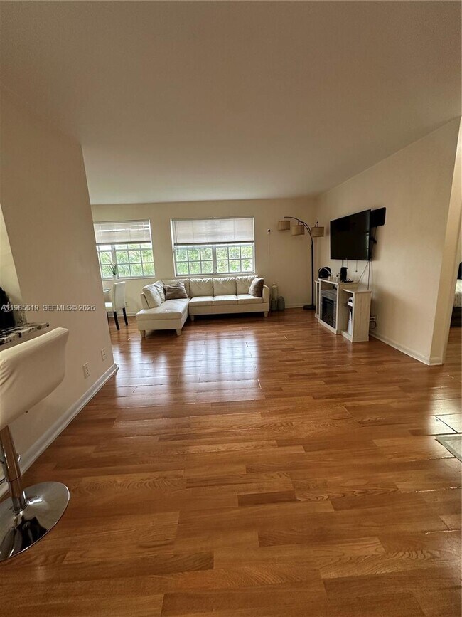 Building Photo - 8657 SW 5th St