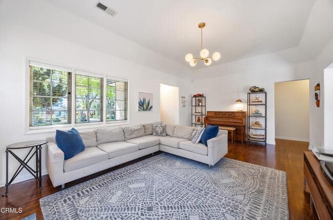 Building Photo - 1869 Galbreth Rd