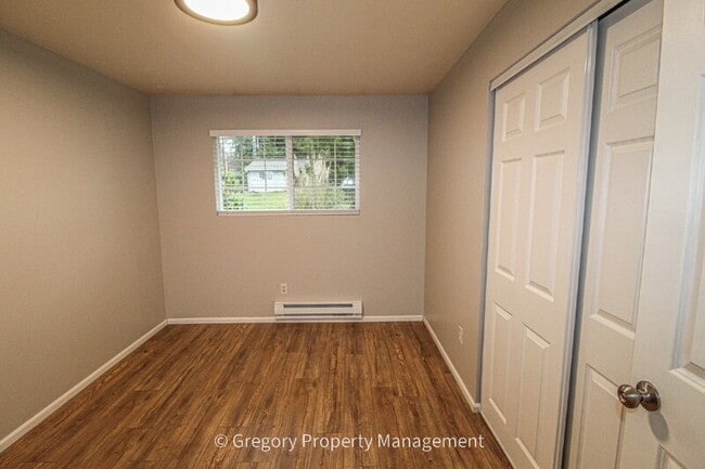 Building Photo - 19328 29th Ave SE