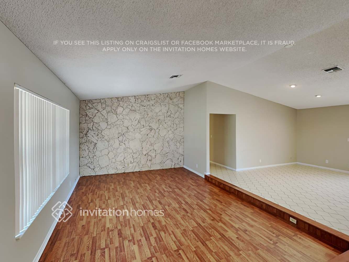 Building Photo - 11440 NW 18th Manor