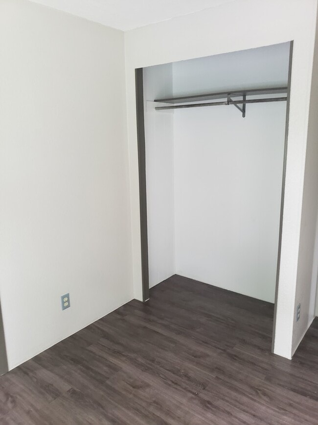 Building Photo - 3 bed 1.5 bath mobile