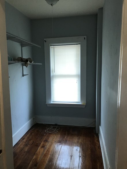 Office/Den - 197 Norwell St