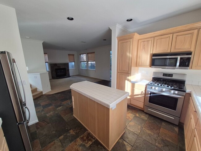 Building Photo - 3 Bed 2.5 Bath - The Parks at Broken Top.