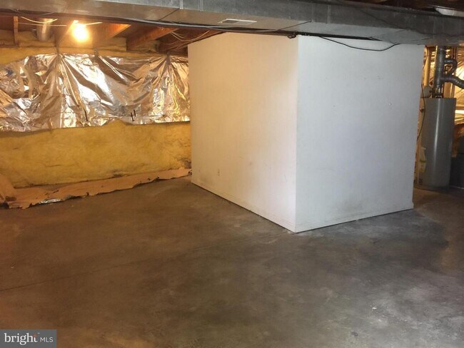 Building Photo - 12 Morrissey Stone Ct