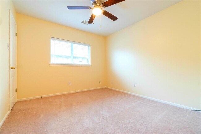 Building Photo - 11214 Amaranth Ln