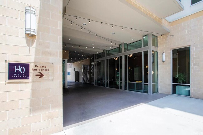 Building Entrance - Access Control and Concierge - 140 W Franklin St