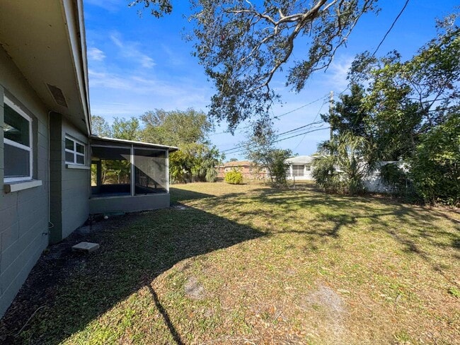 Building Photo - 9893 47th Ave N