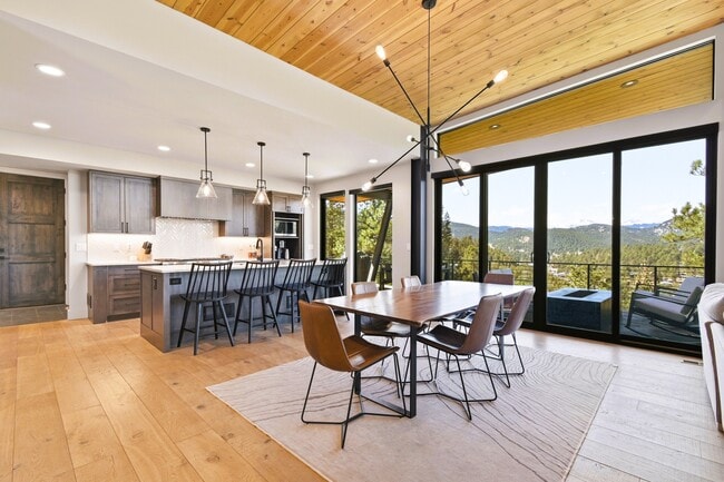 Building Photo - 4475 Forest Trail