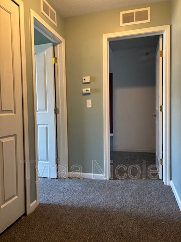 Building Photo - 28825 Cullen Dr