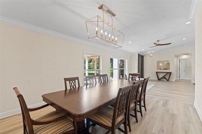 Building Photo - 11391 Sundance Ln