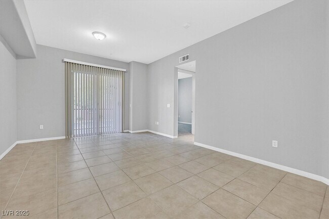 Building Photo - 56 E Serene Ave