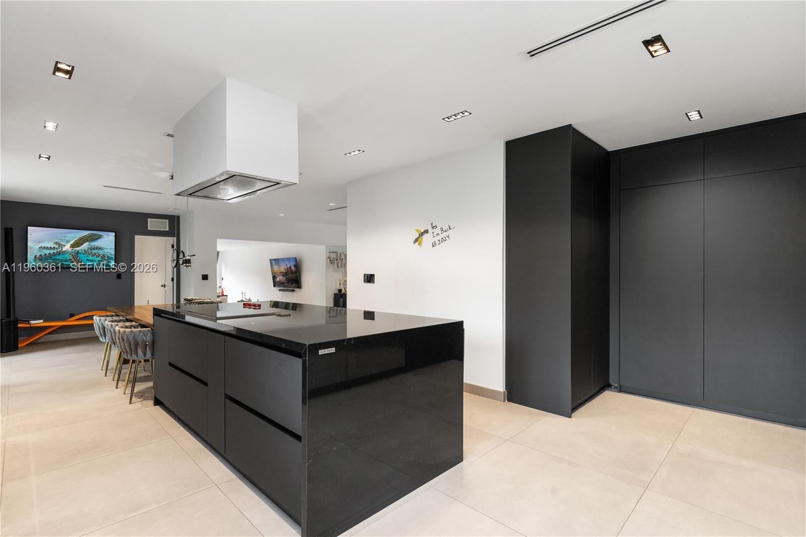 Building Photo - 63 SW 31st Rd