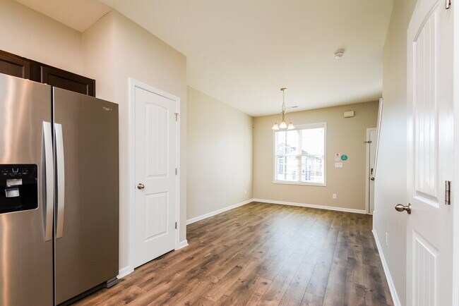 Building Photo - 138 Sunfish St