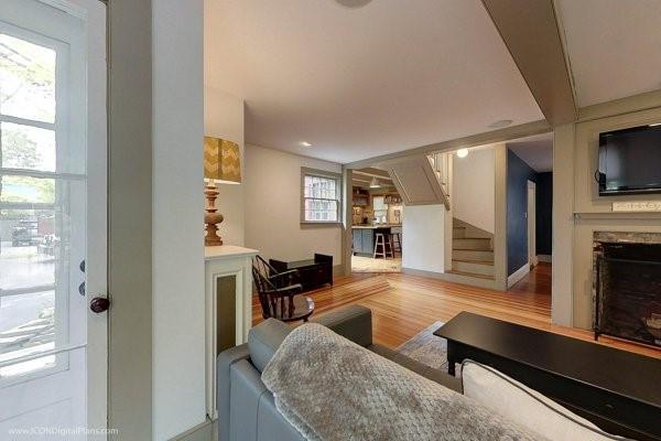 Building Photo - 300 Broadway