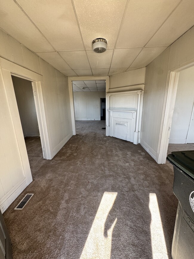 Building Photo - 3900 38th Ave N