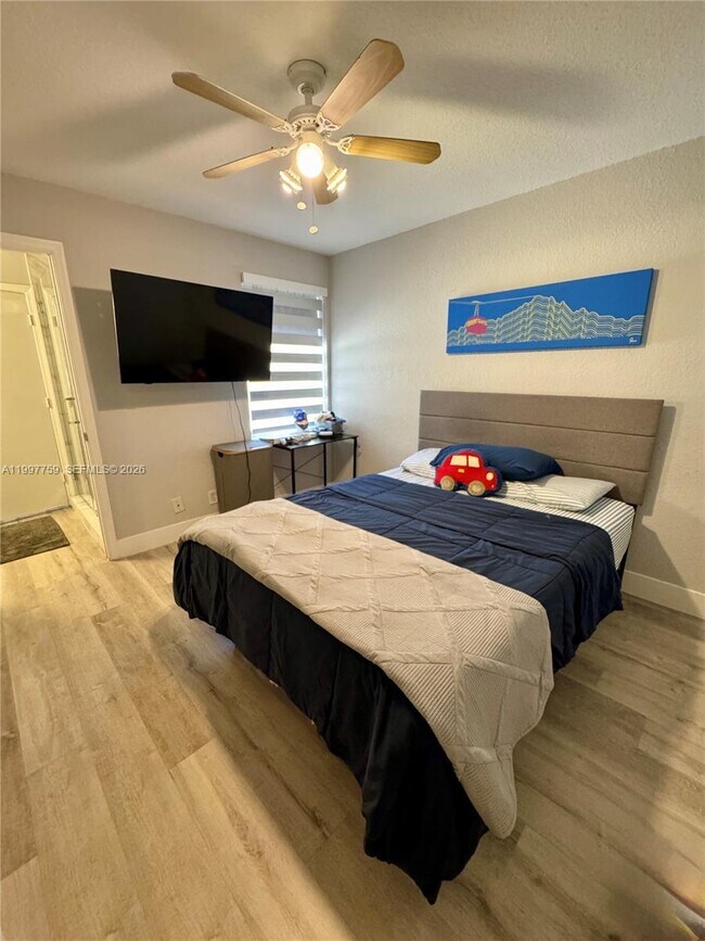 Building Photo - 2469 Cordoba Bend