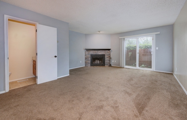 Building Photo - 1506 Crestone Ave