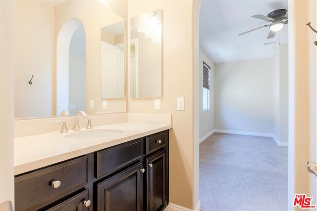 Building Photo - 28128 N Anvil Ct