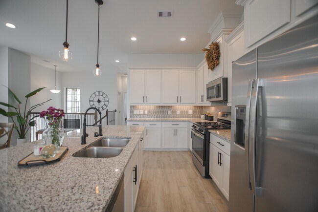 Building Photo - 4232 Merry Mill Dr