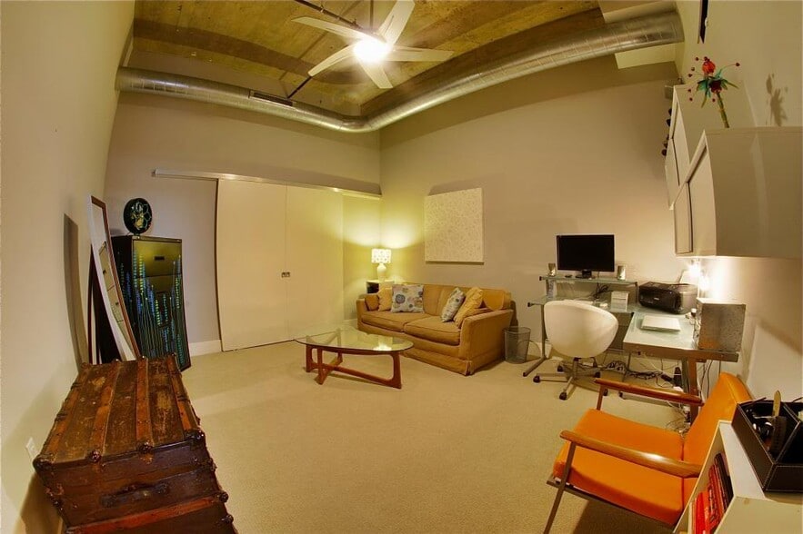 2nd Bedroom - 4100 Forest Park Ave