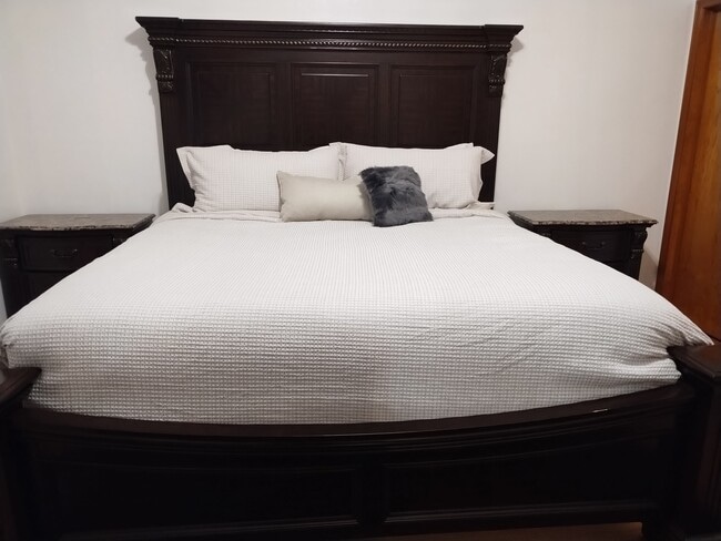 Building Photo - 4315 Genoa Rd