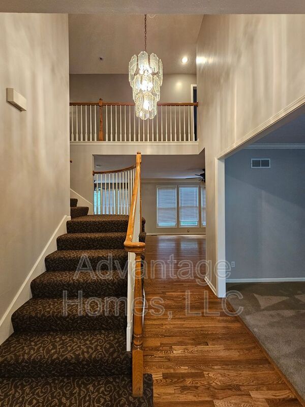 Building Photo - 14117 Parkhill Ln