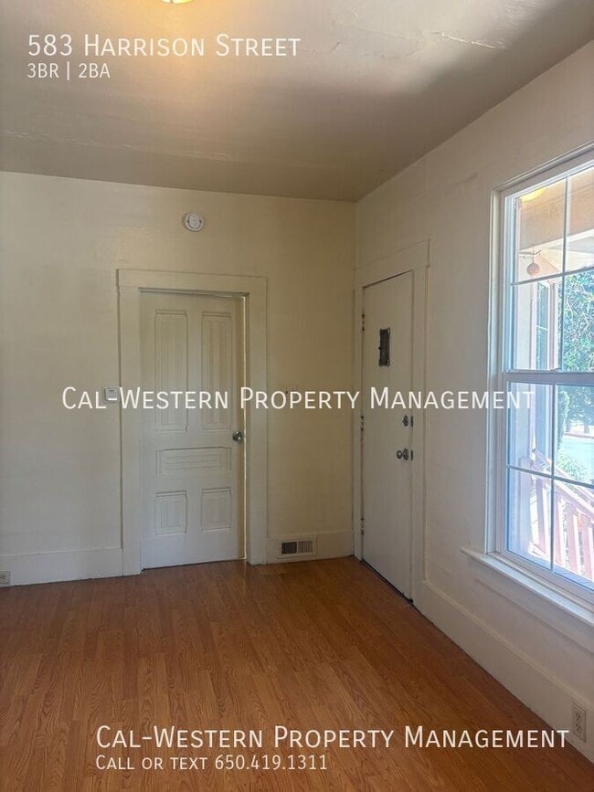 Building Photo - 583 Harrison St