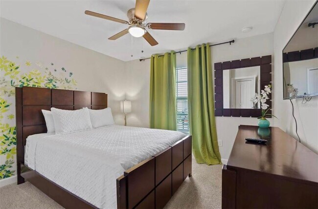 Building Photo - 4700 Sleepy Hollow Dr