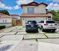 Building Photo - 11034 SW 148th Pl
