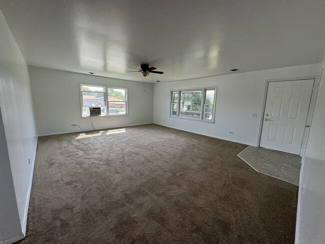 Building Photo - 1111 Rt 41