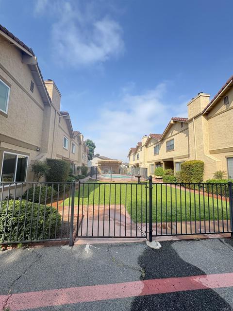 Building Photo - 931 Martin Dr