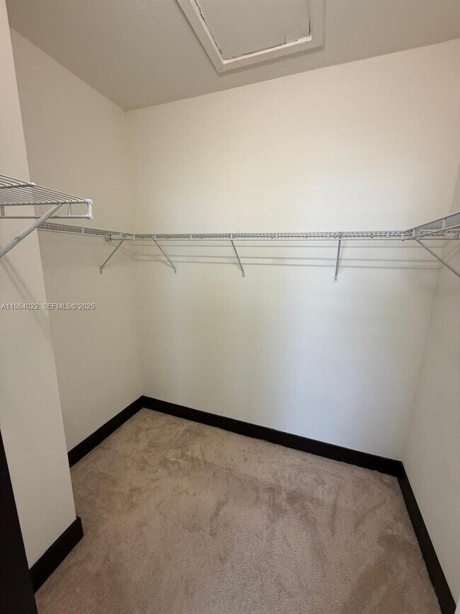 Building Photo - 15677 NW 91st Ct