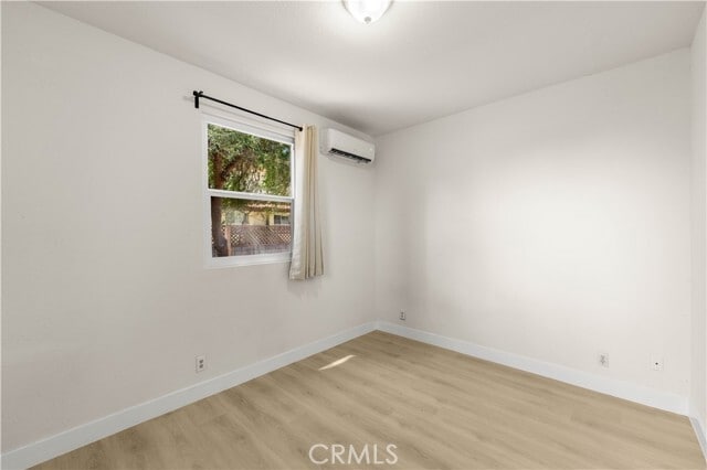 Building Photo - 1333 S Park Ave