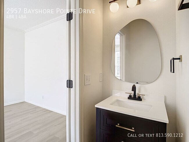 Building Photo - 2957 Bayshore Pointe Dr