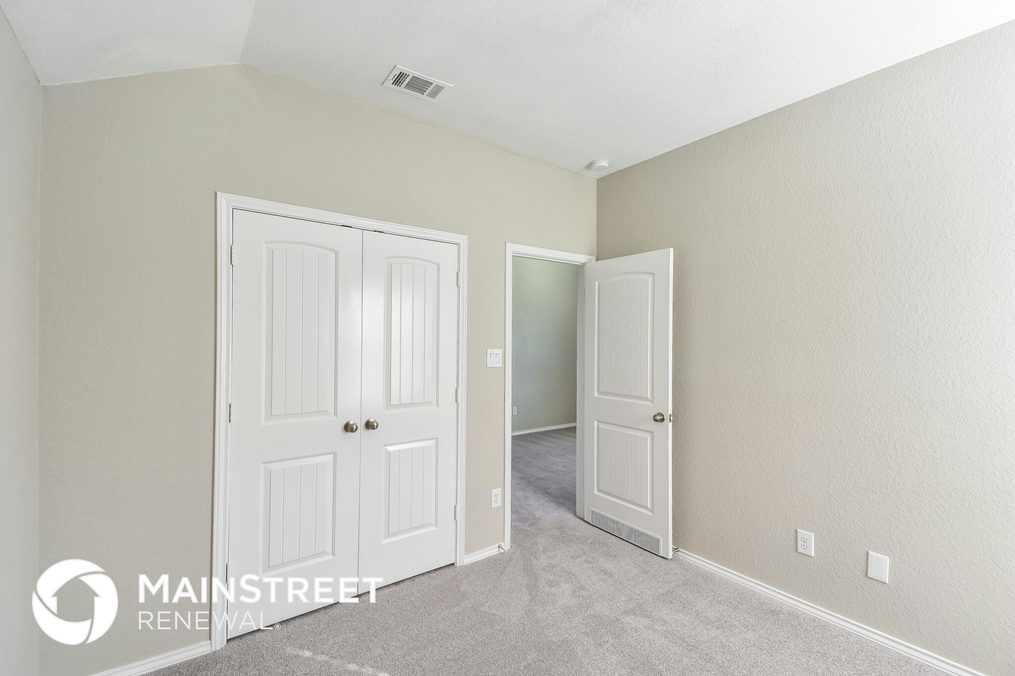 Building Photo - 6523 Candlecrest Ct