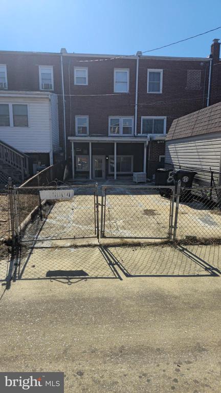 Building Photo - 8004 Gray Haven Rd