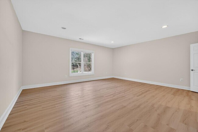 Building Photo - 11316 Ridge Mist Terrace