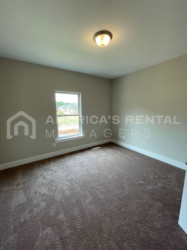 Building Photo - Home for Rent in Brookwood, AL...COMING SOON!