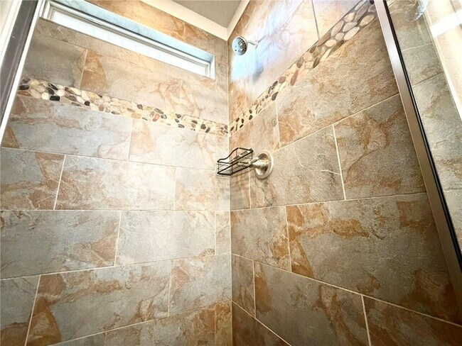 Building Photo - 1309 W Gum St