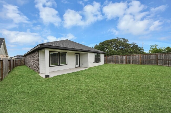 Building Photo - 1618 Westway Dr