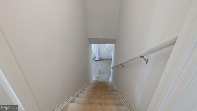 Building Photo - 11 Edinburgh Ct